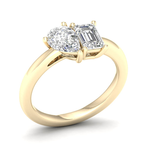 2 ctw Pear Emerald Noi Lab Grown Ring