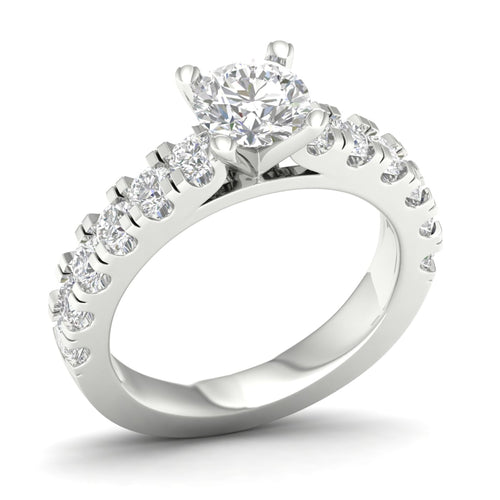 2 1/2 ctw Classic Lab Grown Round Centre Engagement Ring