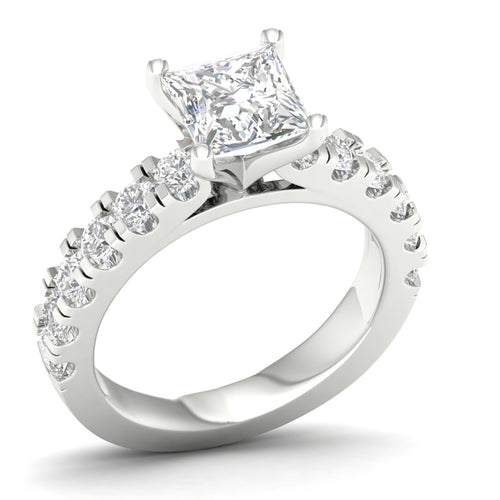 2 1/2 ctw Classic Lab Grown Princess Centre Engagement Ring