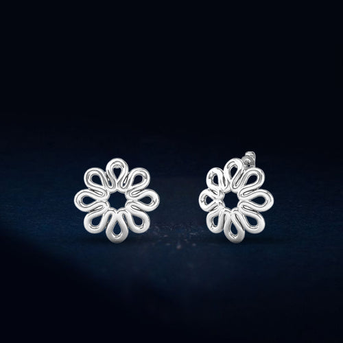 Plain Bloom Silver Ear Stud