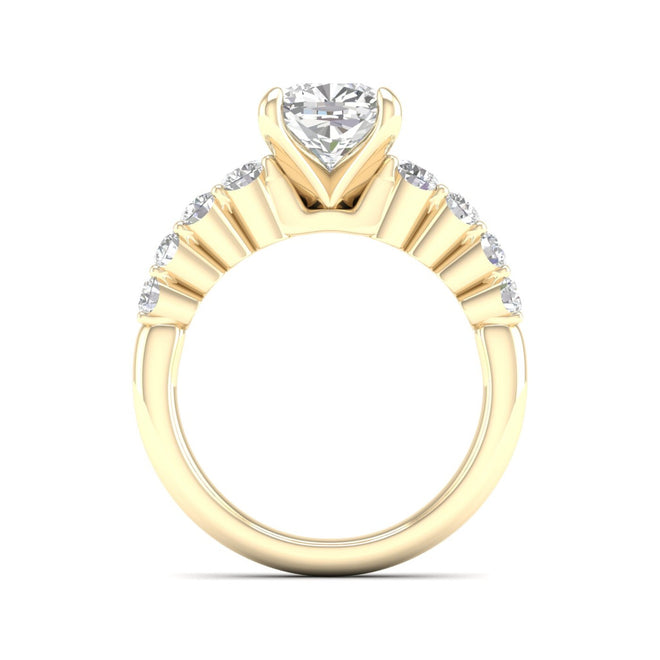 2 1/2 ctw Graduated Cushion Centre Engagement Ring